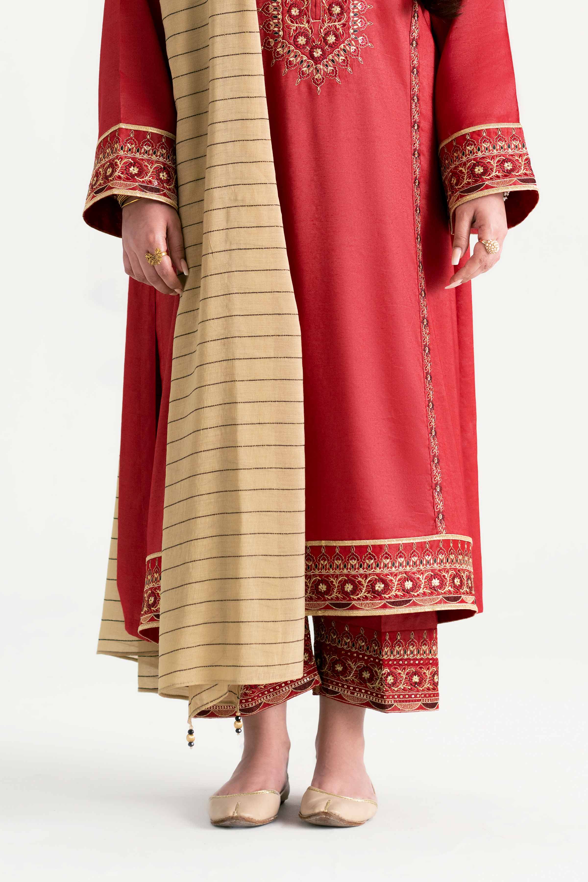 7554-3-Piece-Embroidered-Suit-PMD25-12-M-13.jpg 3 Piece - Embroidered Suit - PMD25-12 M
