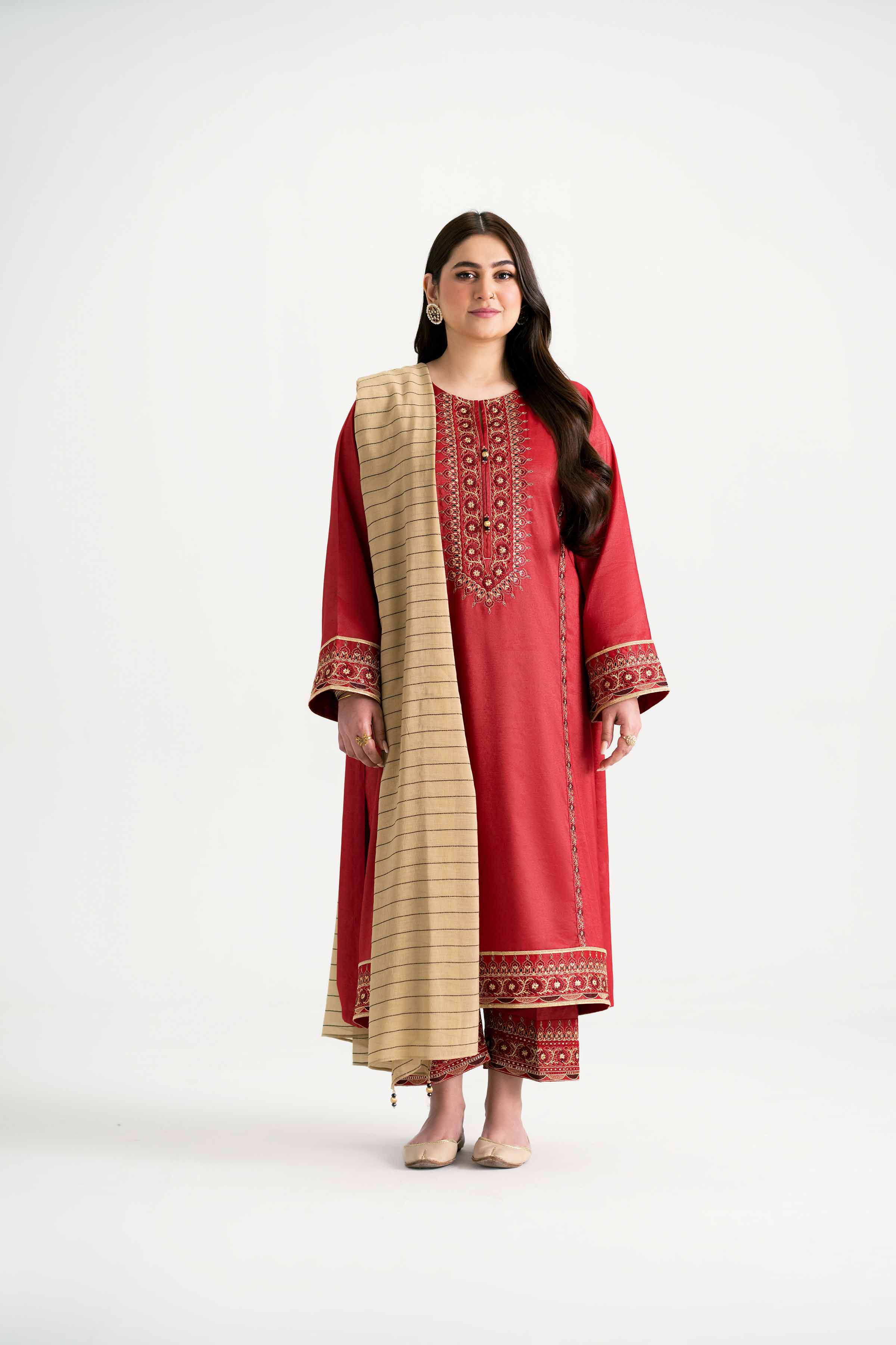 7554-3-Piece-Embroidered-Suit-PMD25-12-M-4.jpg 3 Piece - Embroidered Suit - PMD25-12 M