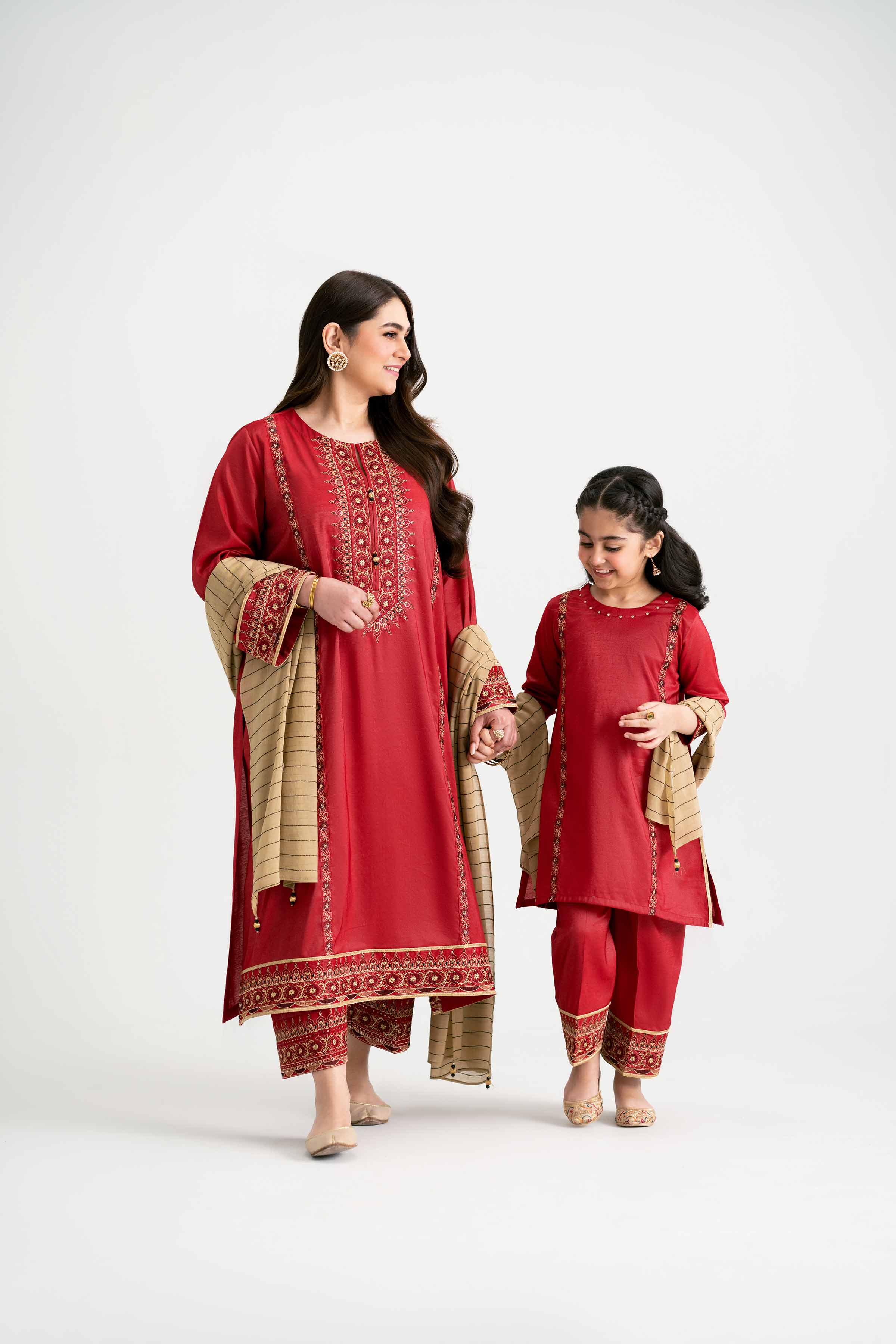 7554-3-Piece-Embroidered-Suit-PMD25-12-M-9.jpg 3 Piece - Embroidered Suit - PMD25-12 M