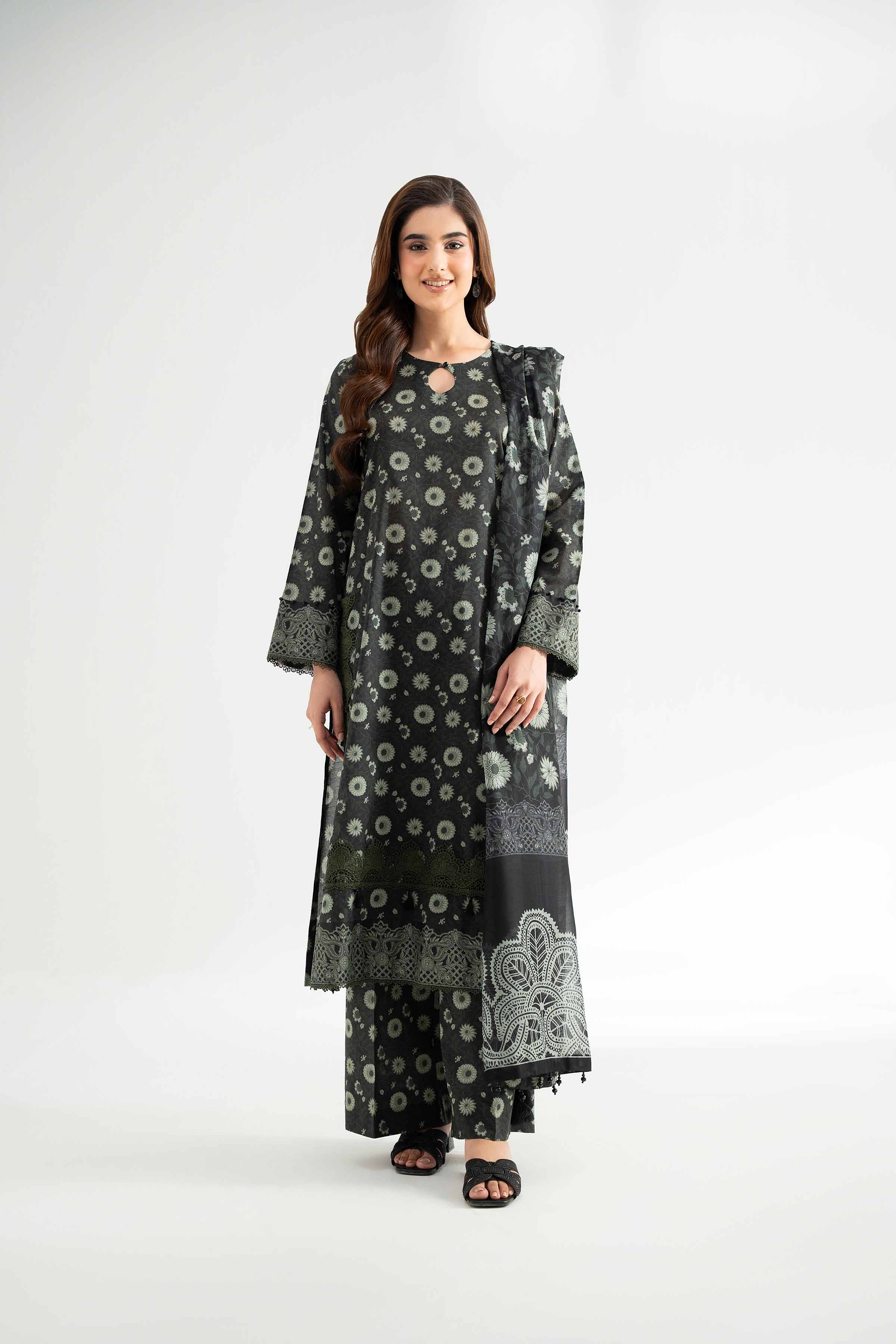 768-3-Piece-Digital-Printed-Embroidered-Suit-42501620-5.jpg 3 Piece - Digital Printed Embroidered Suit - 42501620