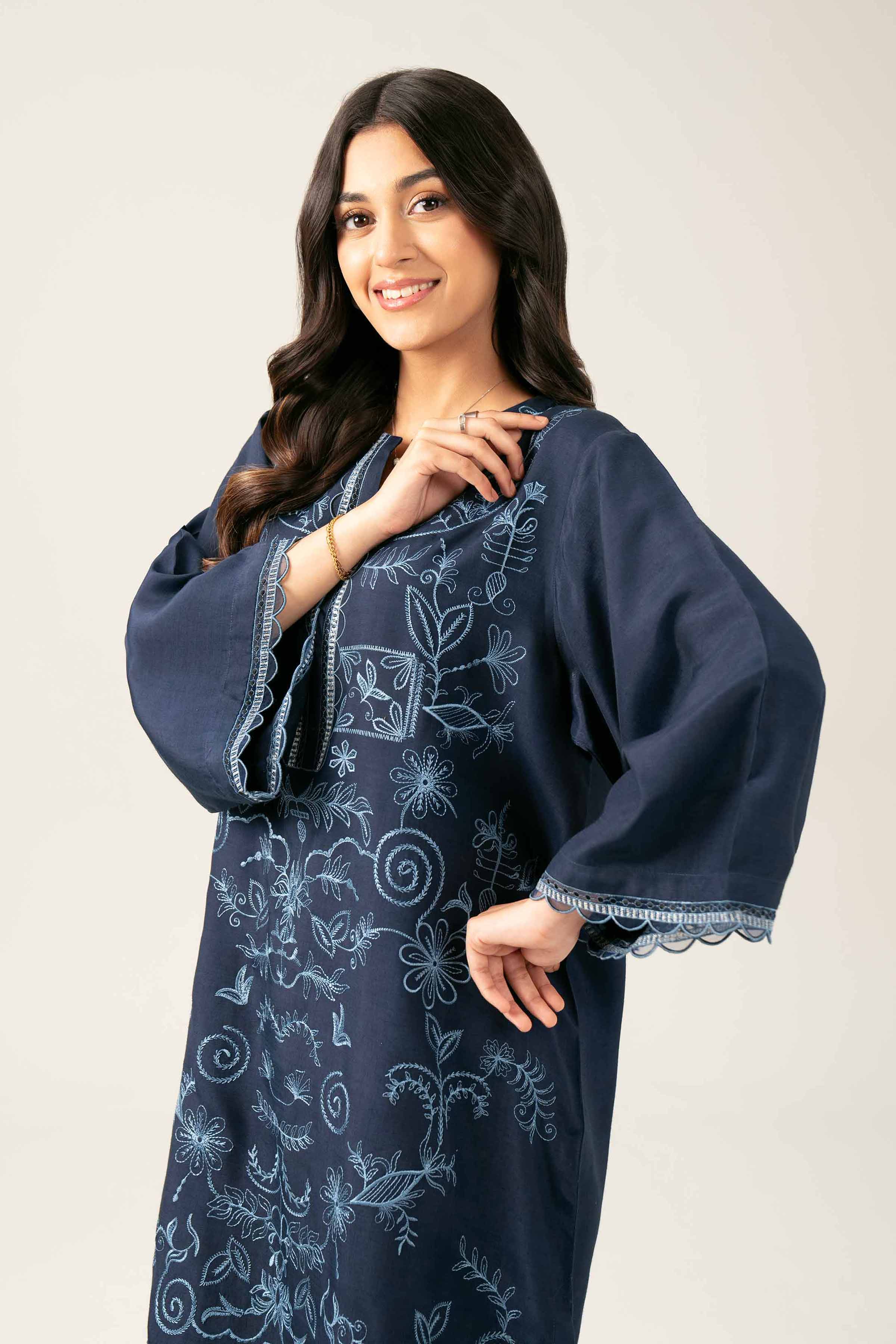 8546-2-Piece-Embroidered-Suit-FE25-39-2.jpg 2 Piece - Embroidered Suit - FE25-39