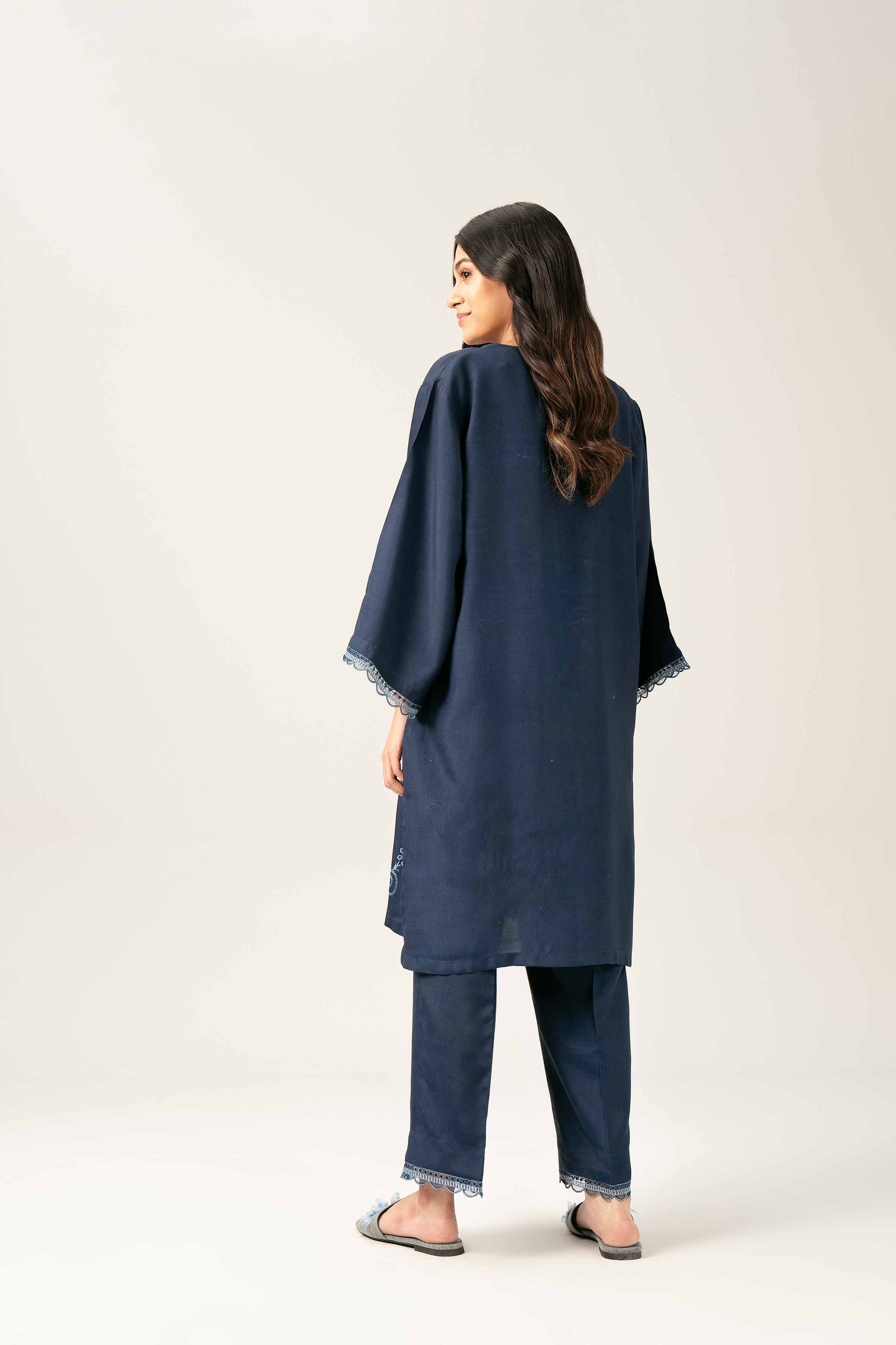 8546-2-Piece-Embroidered-Suit-FE25-39-3.jpg 2 Piece - Embroidered Suit - FE25-39