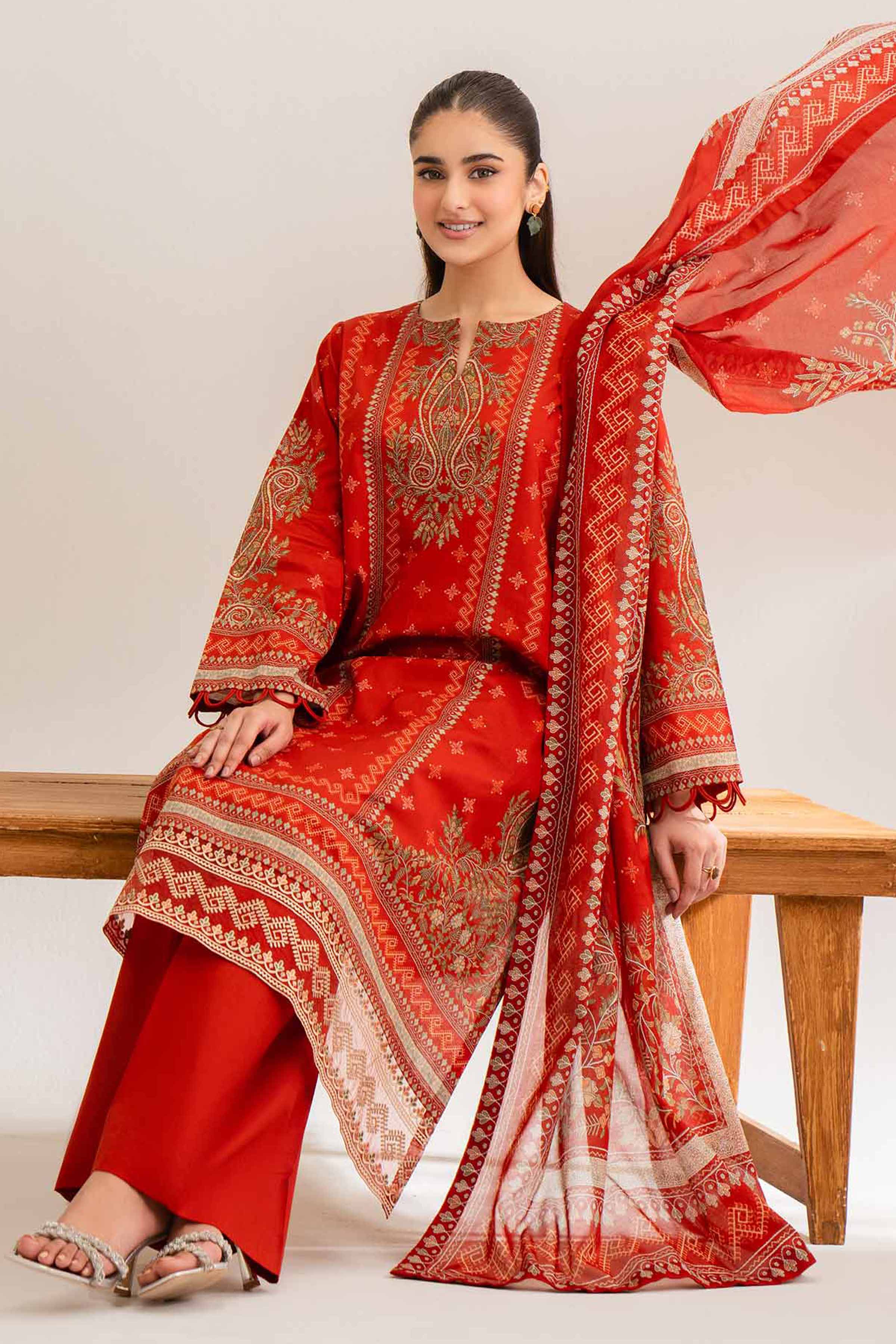 866-3-Piece-Digital-Printed-Embroidered-Suit-42502224-1.jpg 3 Piece - Digital Printed Embroidered Suit - 42502224