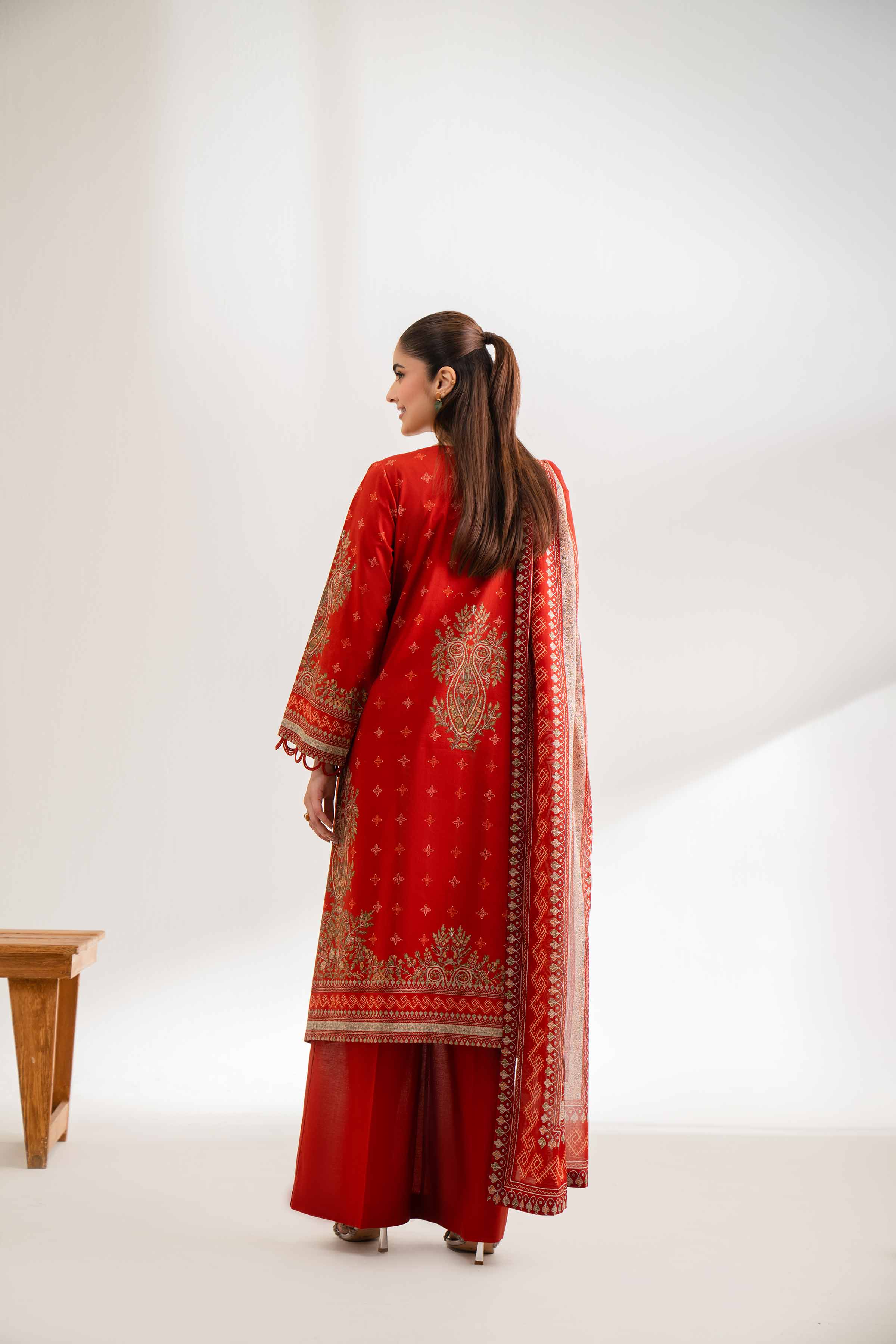 866-3-Piece-Digital-Printed-Embroidered-Suit-42502224-3.jpg 3 Piece - Digital Printed Embroidered Suit - 42502224