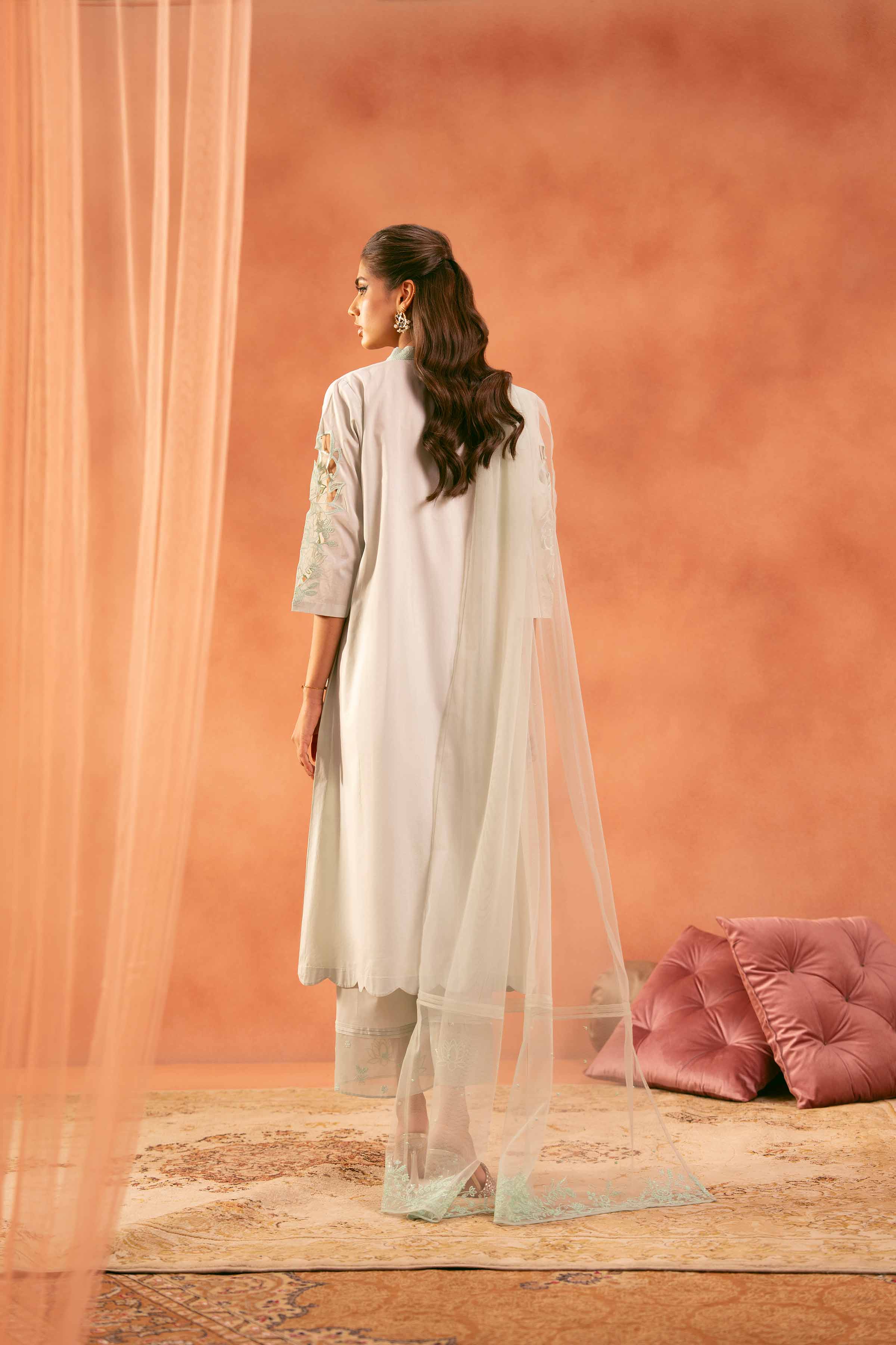 8687-3-Piece-Embroidered-Suit-KFE25-136-3.jpg 3 Piece - Embroidered Suit - KFE25-136