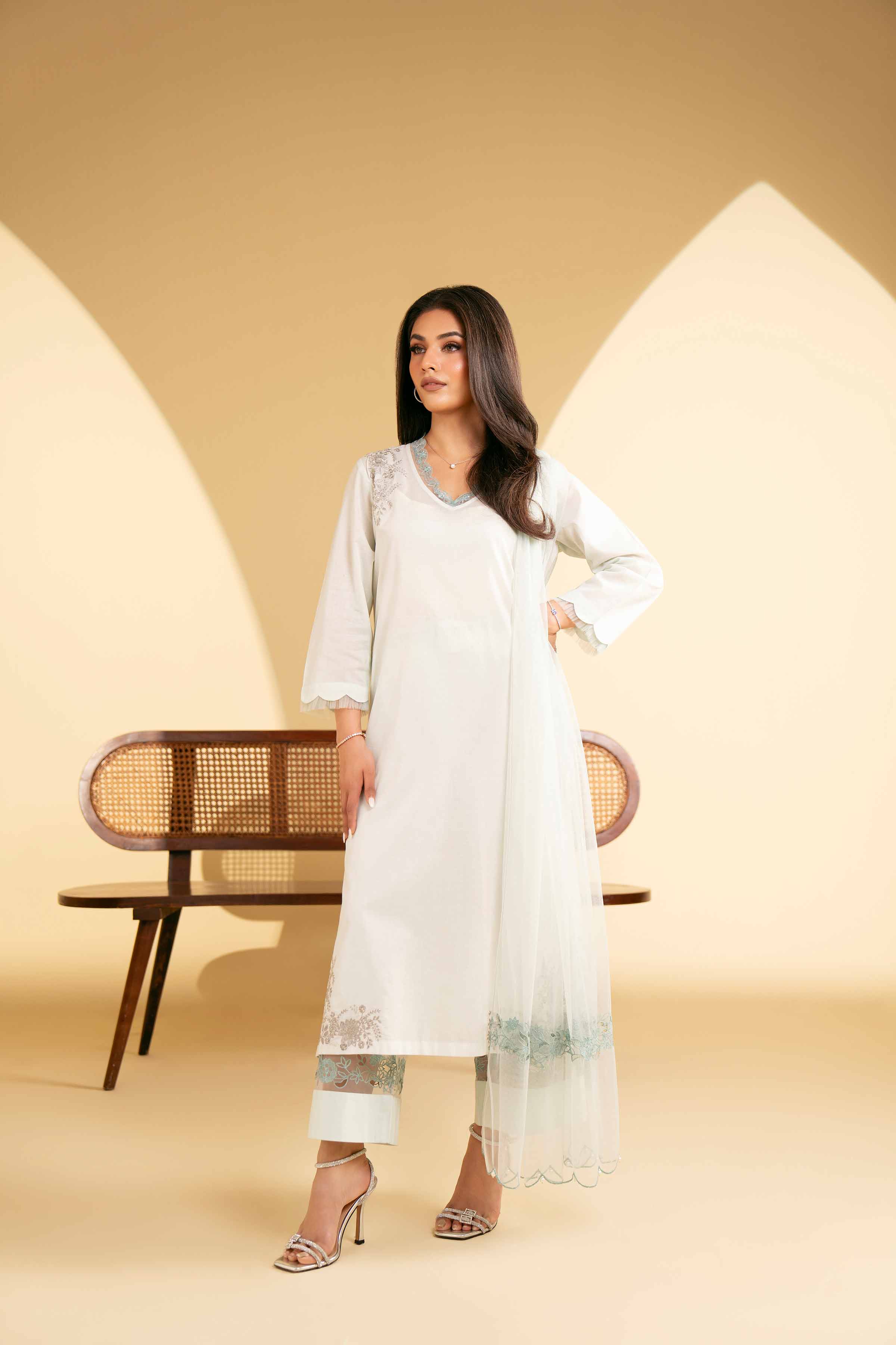 8894-3-Piece-Embroidered-Suit-KFE25-44-1.jpg 3 Piece - Embroidered Suit - KFE25-44