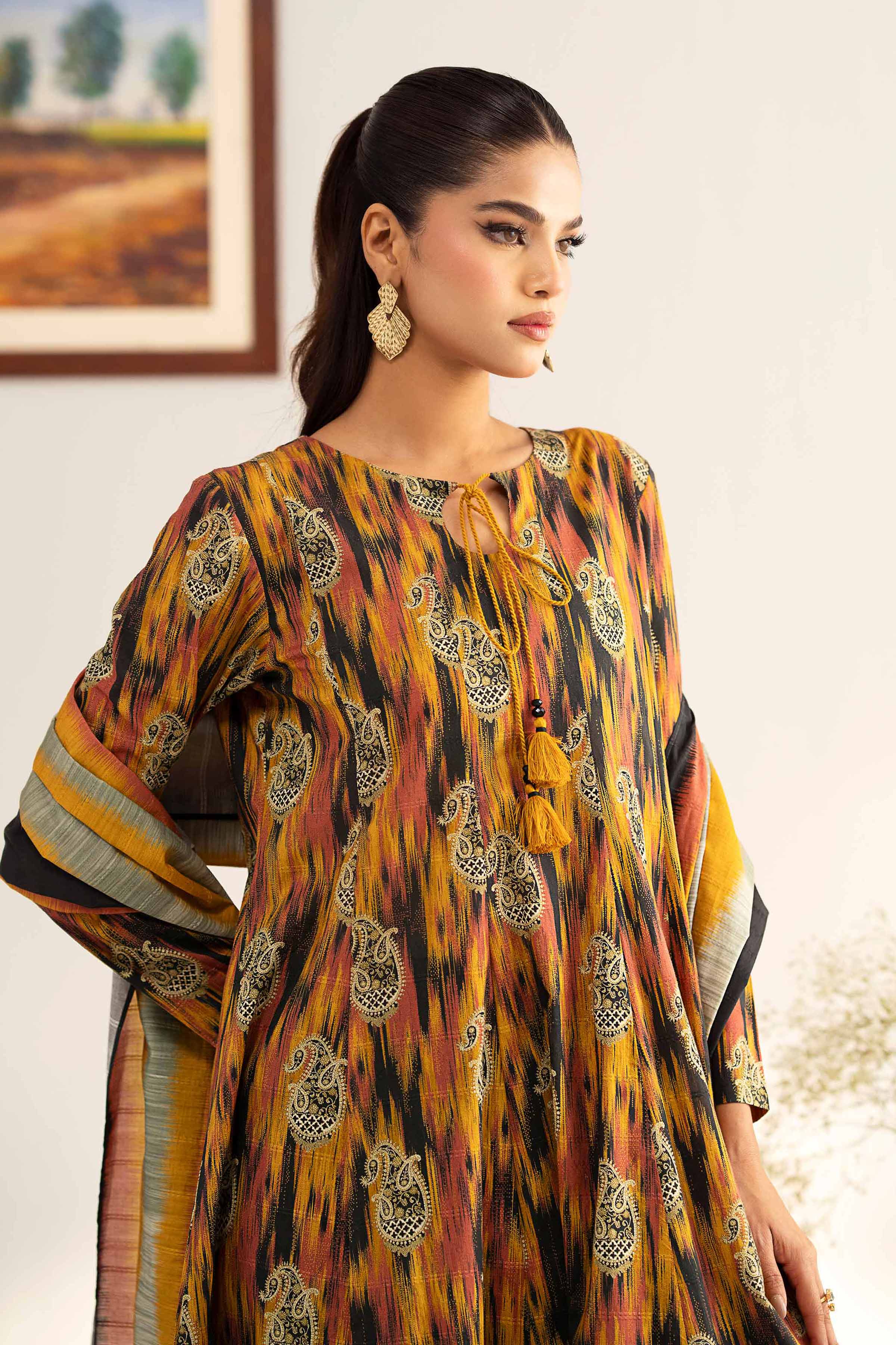 960-3-Piece-Printed-Loose-Fabric-42503431-1.jpg 3 Piece - Printed Loose Fabric - 42503431